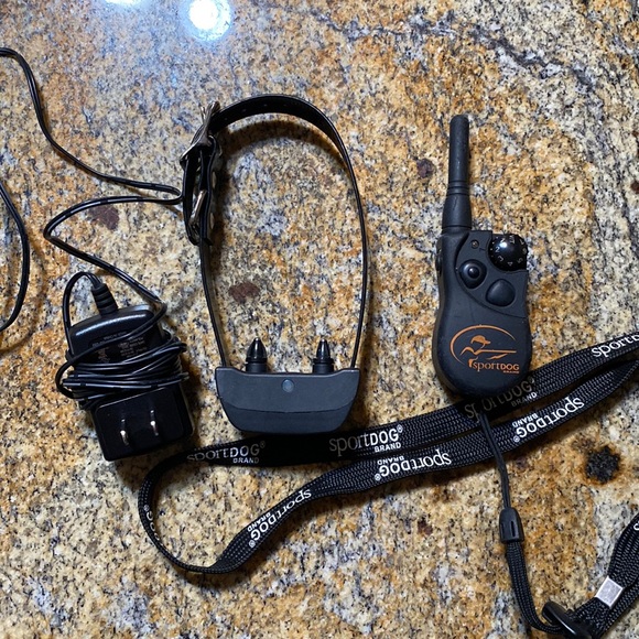 sportdog Dog Fieldtrainer 425x Remote Trainer Rechargeable Dog